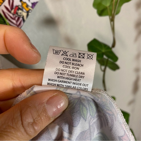 Mai Tai Button Down – Molly Brown Distillery ,Tropical Floral Men's Shirt Size M - Picture 7 of 11